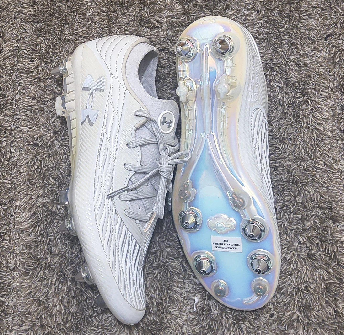 Under Armour Football Cleats Size 8 - photo 2