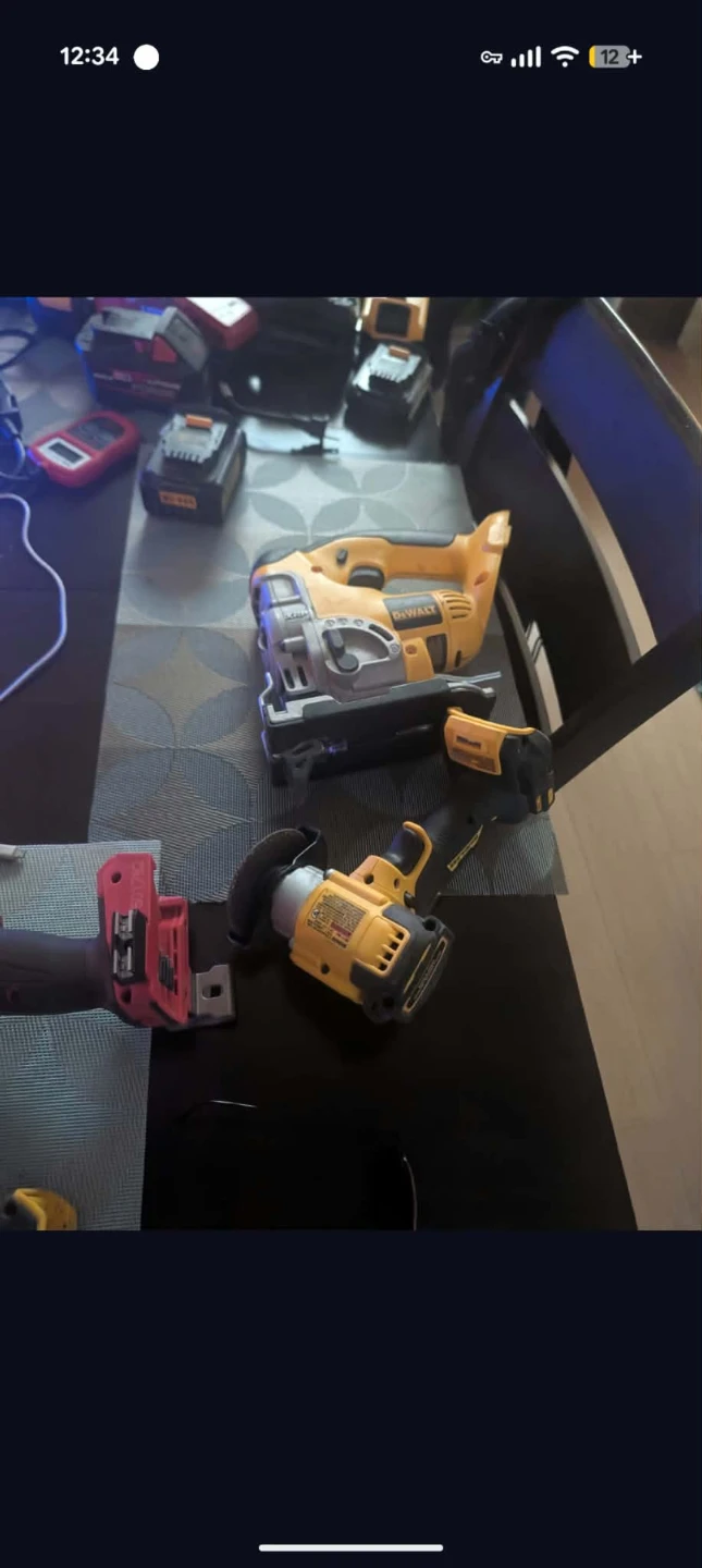 Milwaukee and DeWalt cordless power tools - photo 2