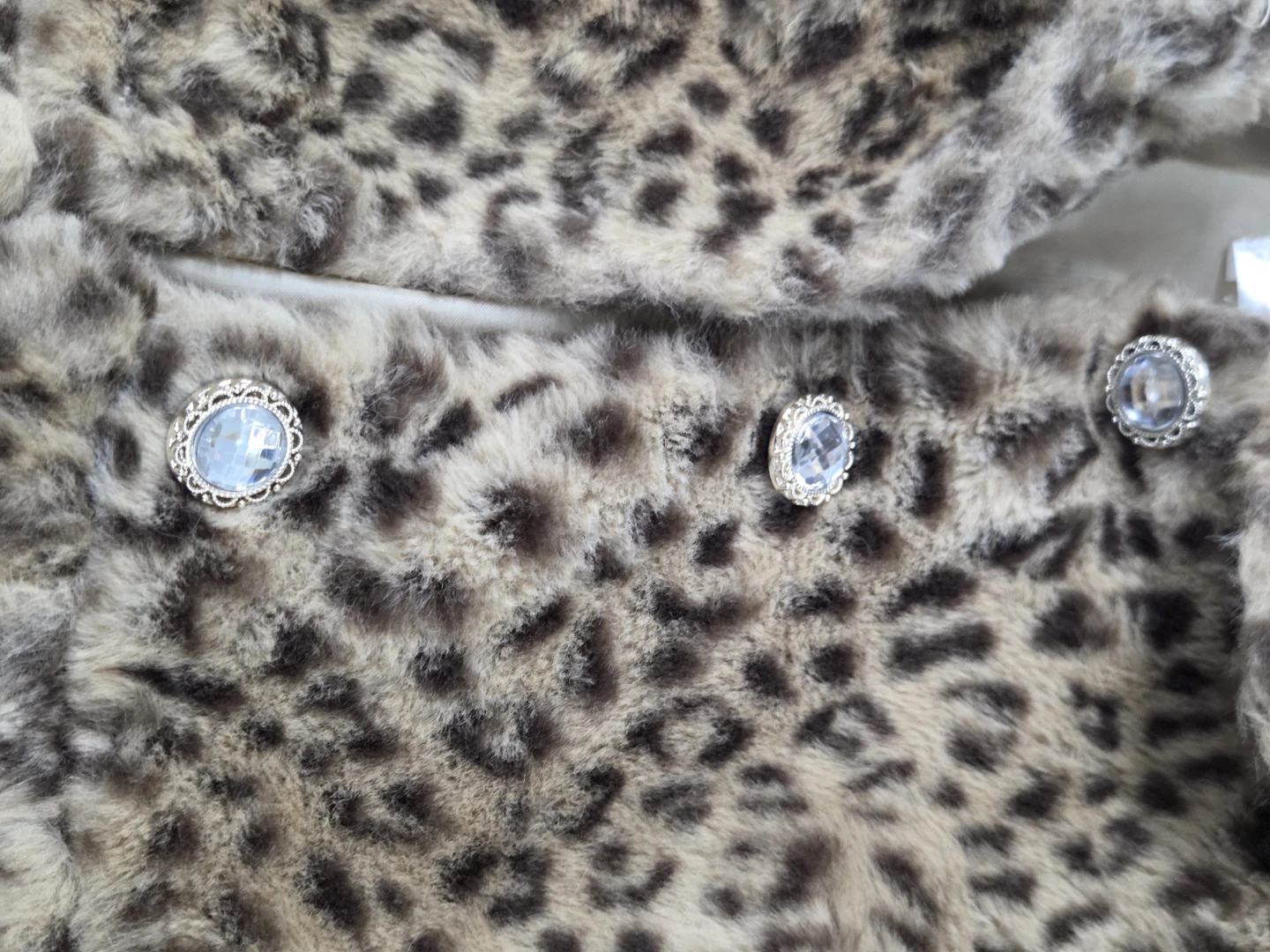 Girls Faux Fur Leopard Print Coat - photo 4