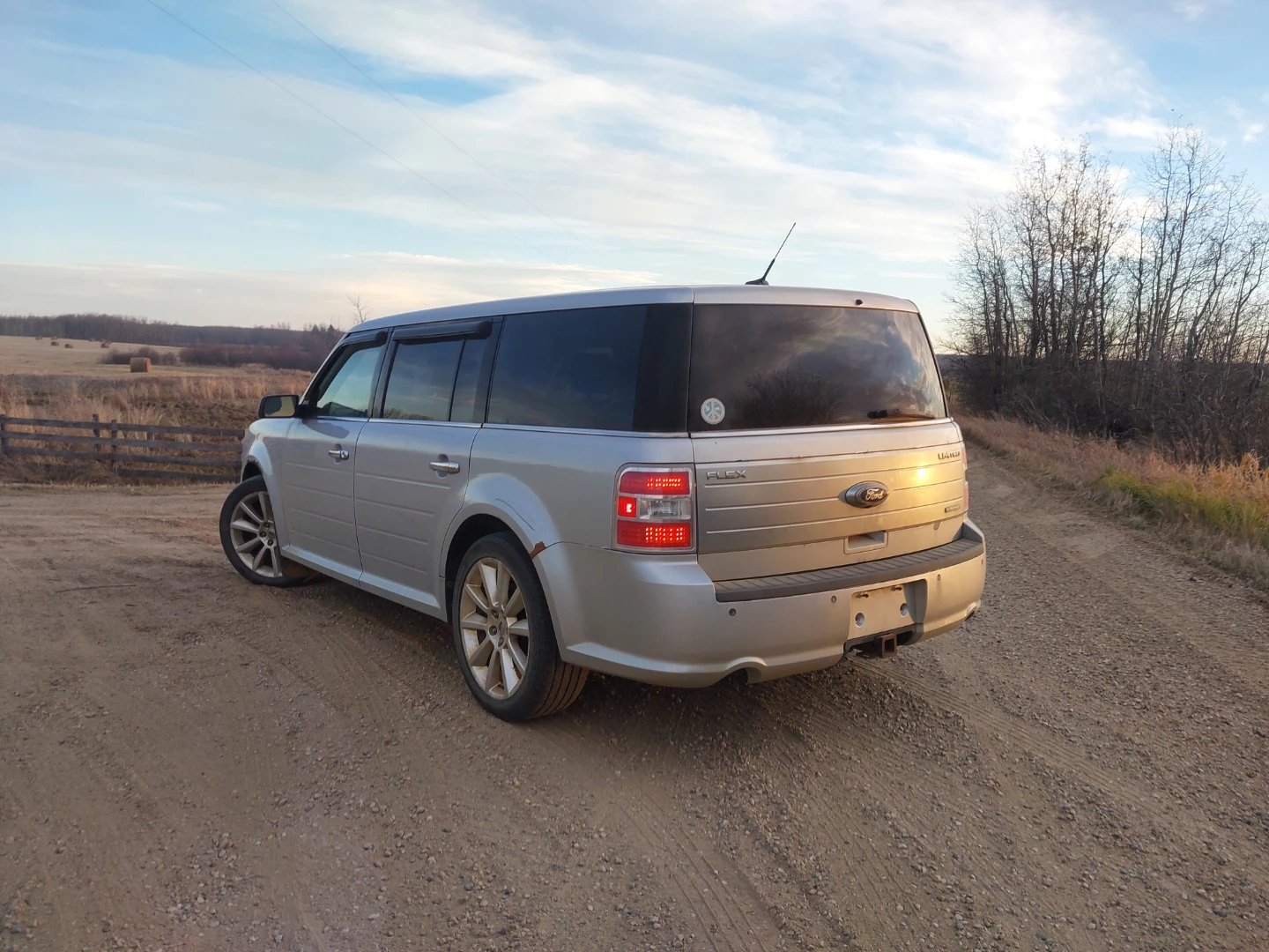 2011 Ford Flex Limited - photo 3