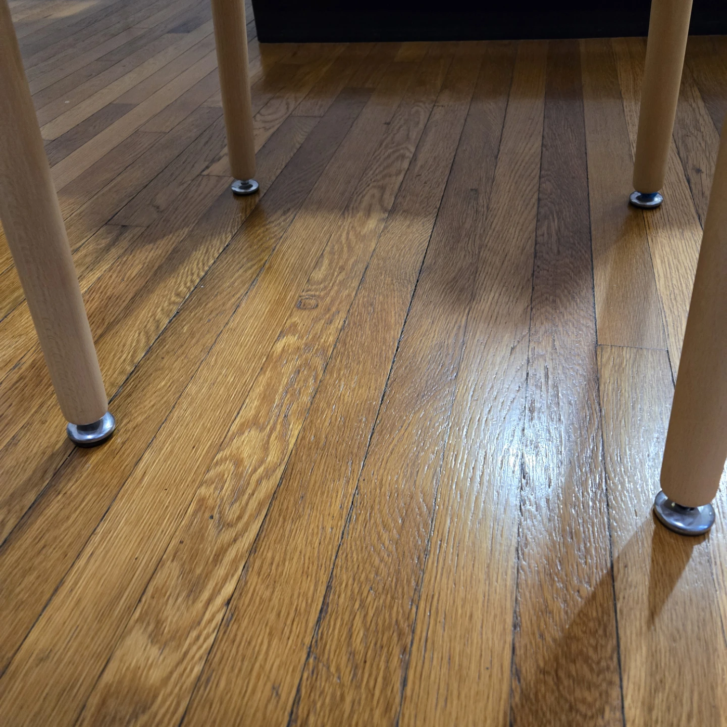White Square Table - photo 3