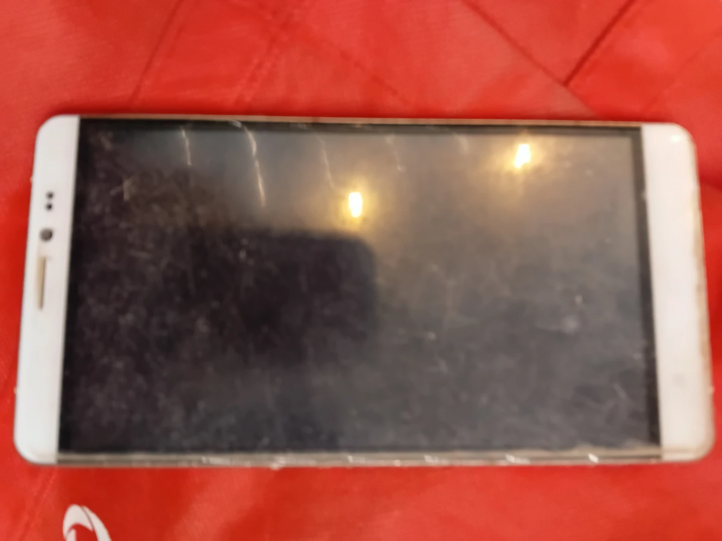 Sky Devices Smartphone