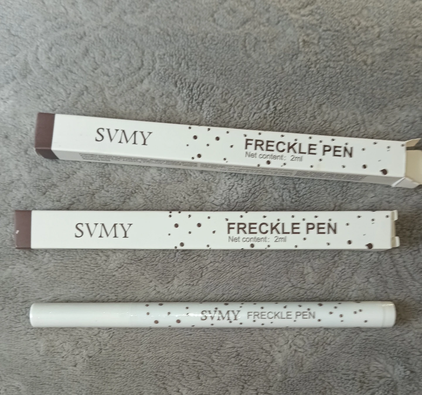 Freckle Pen Set 2 colors $3 each 2x5