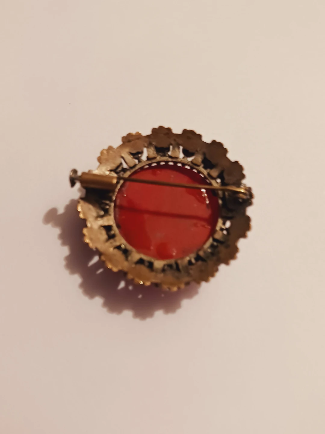 Red Coral Cabochon Round Brooch - photo 4