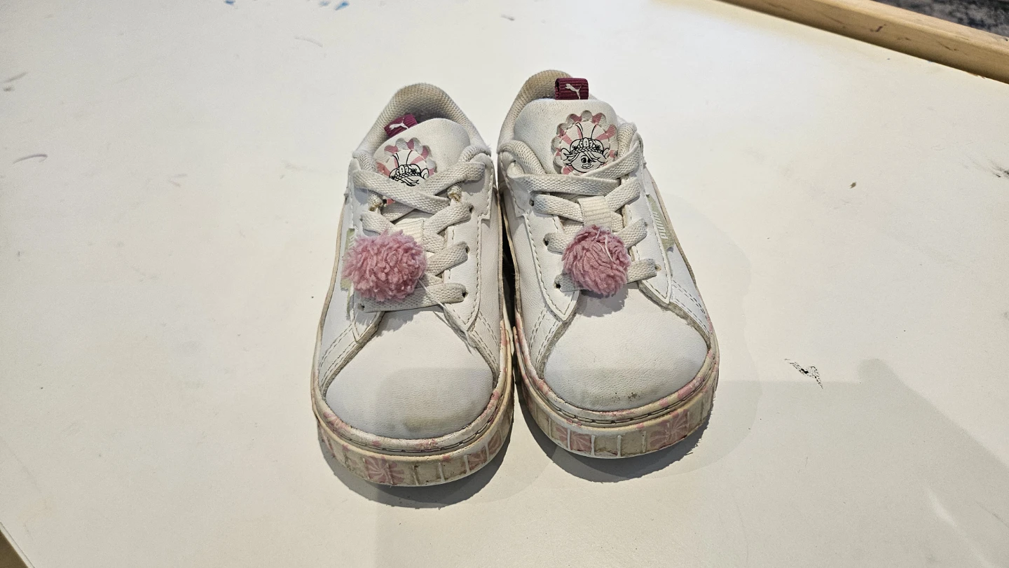 Puma toddler shoes size 6C
