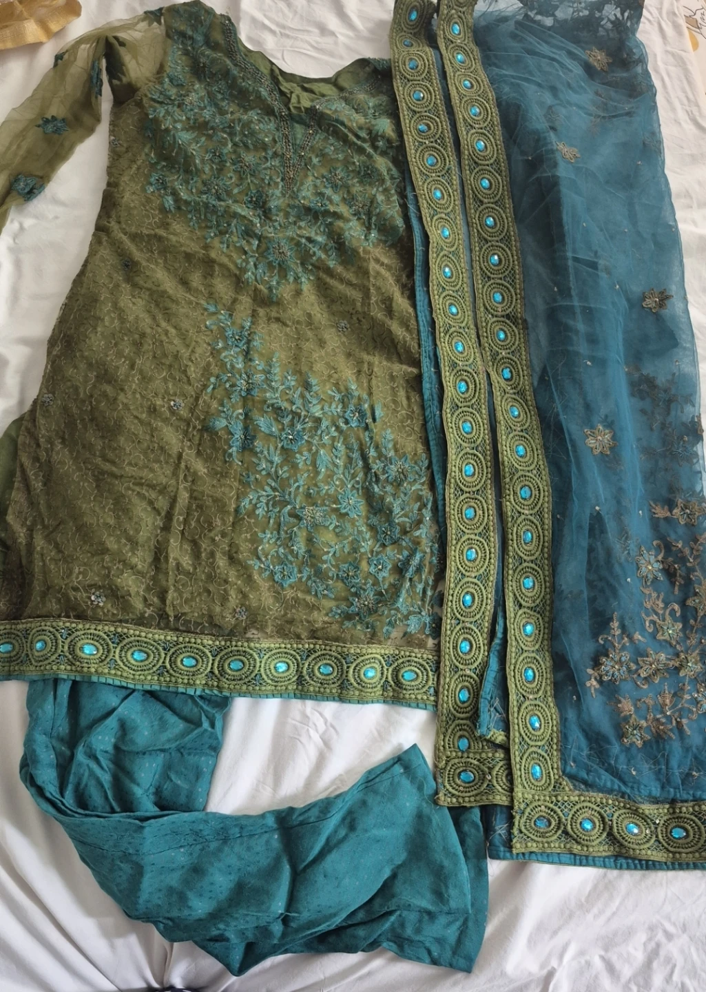 Embroidered Salwar Kameez Suit - photo 4