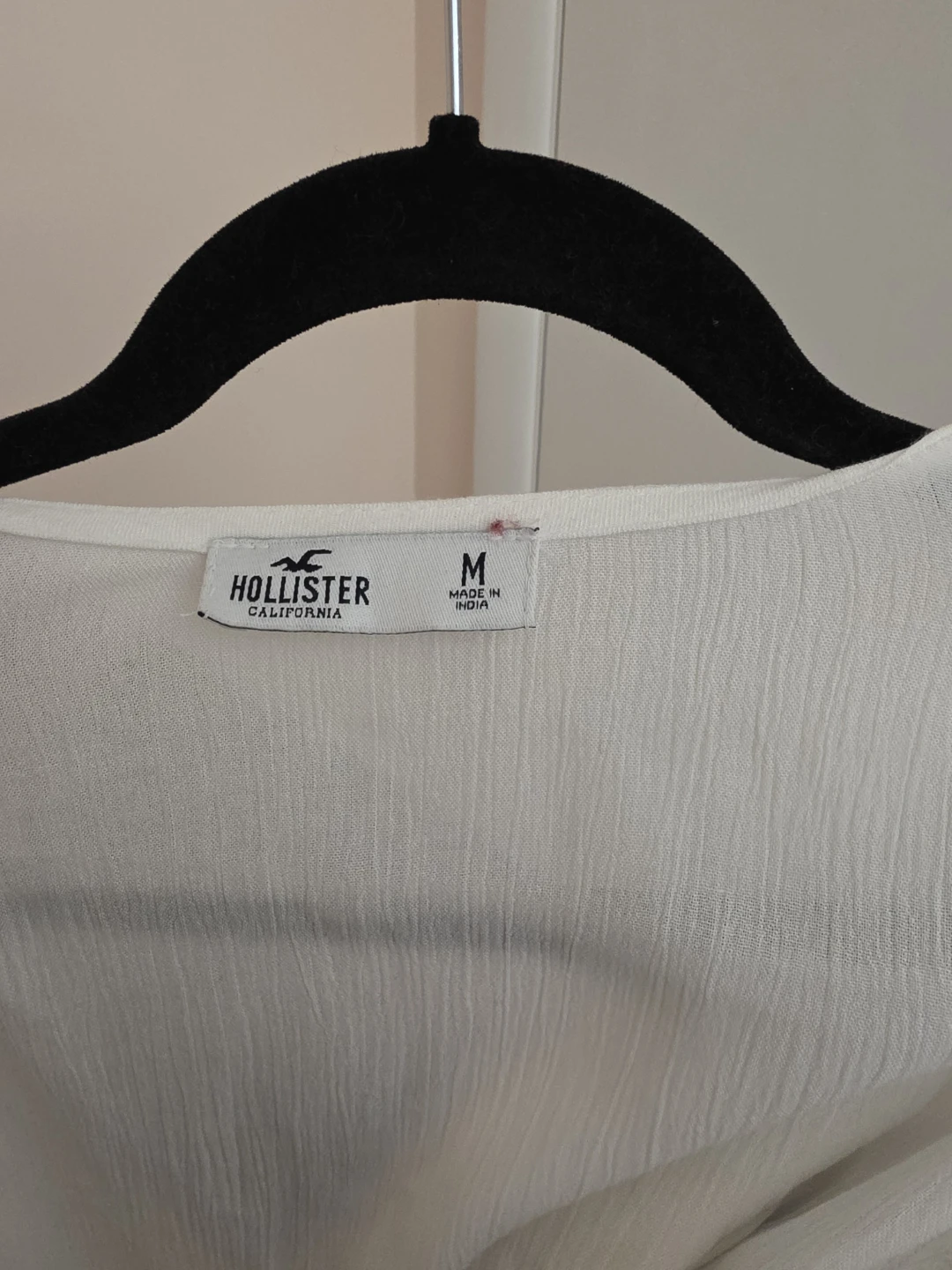 Hollister White Wrap Top - photo 2