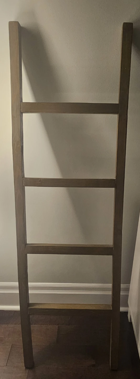 Decorative Wooden Blanket Ladder