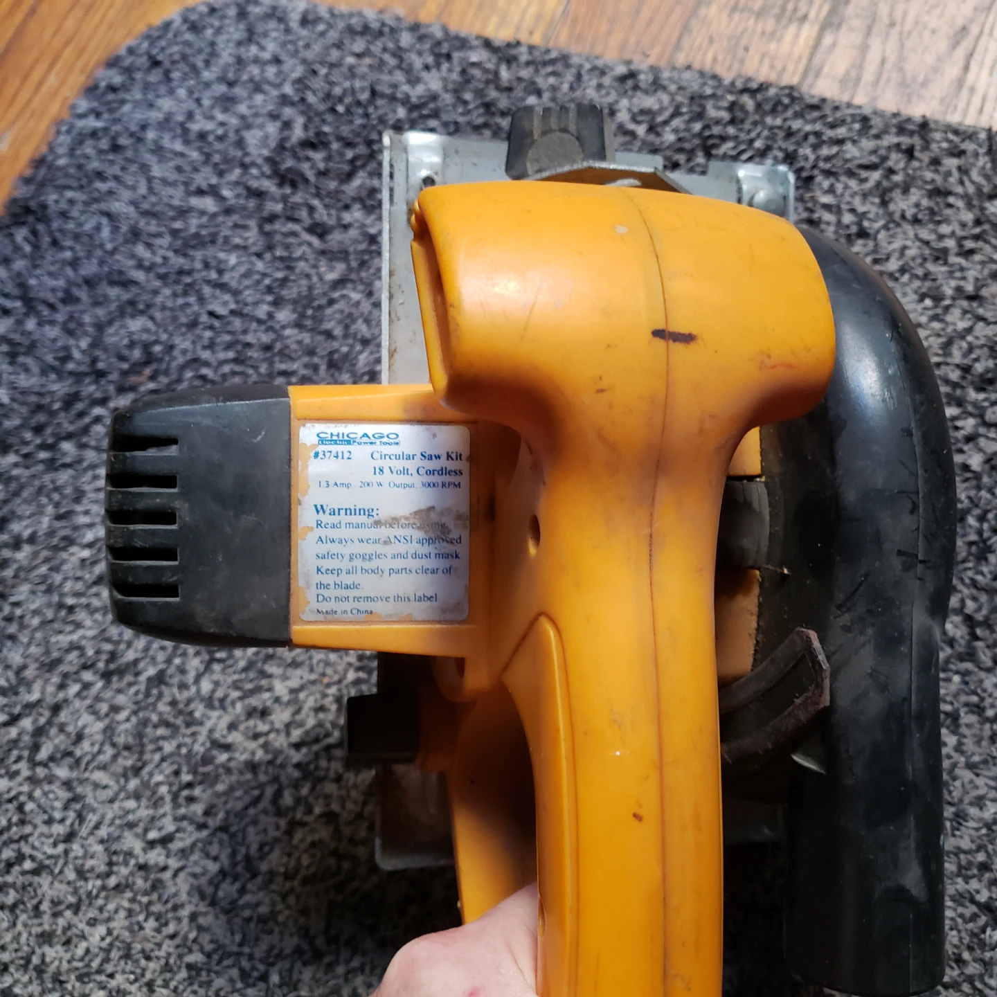 Chicago Electric 18V Cordless Circular Saw