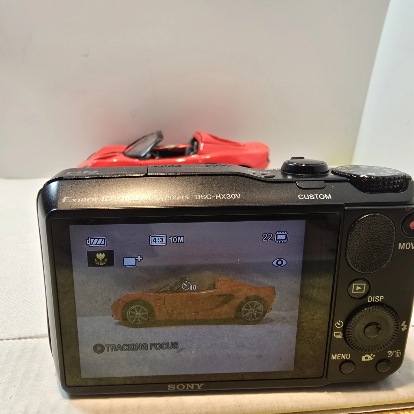 Sony Cyber-shot DSC-HX30V Camera with Accessories - photo 2
