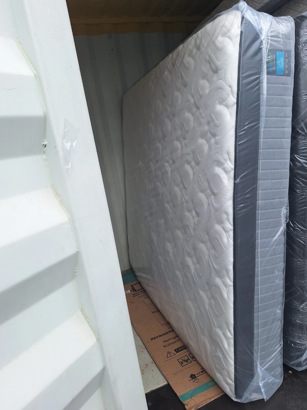 Queen mattresses - photo 5