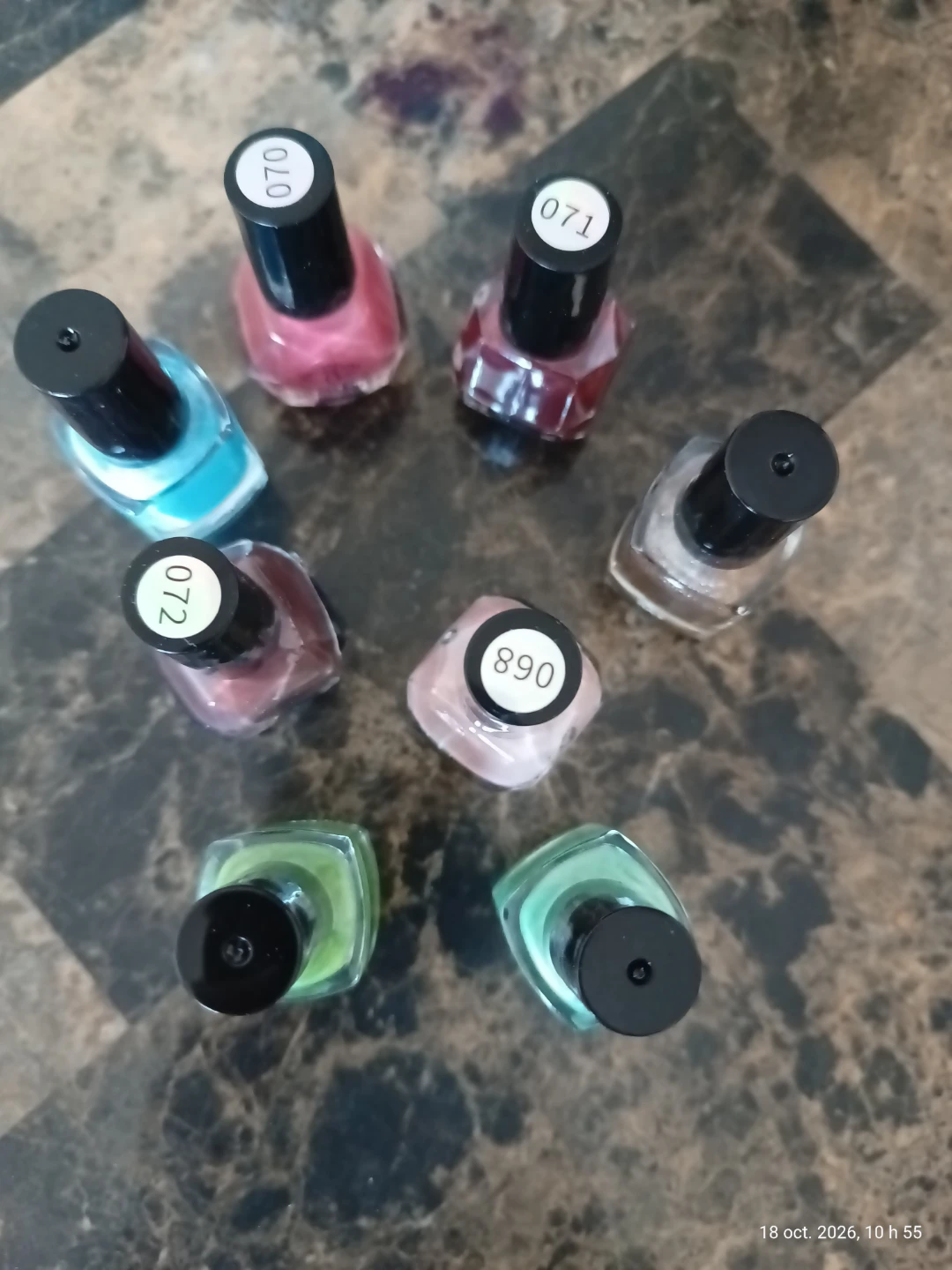 Set of 8 Assorted Modelones and Colours Nail Polishes - photo 2