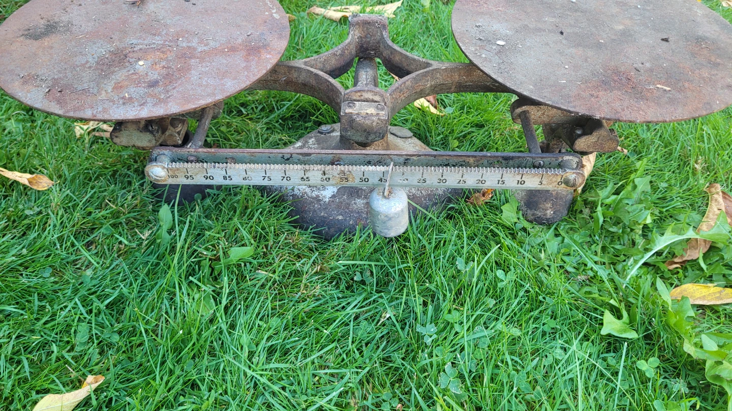 Antique scale - photo 2