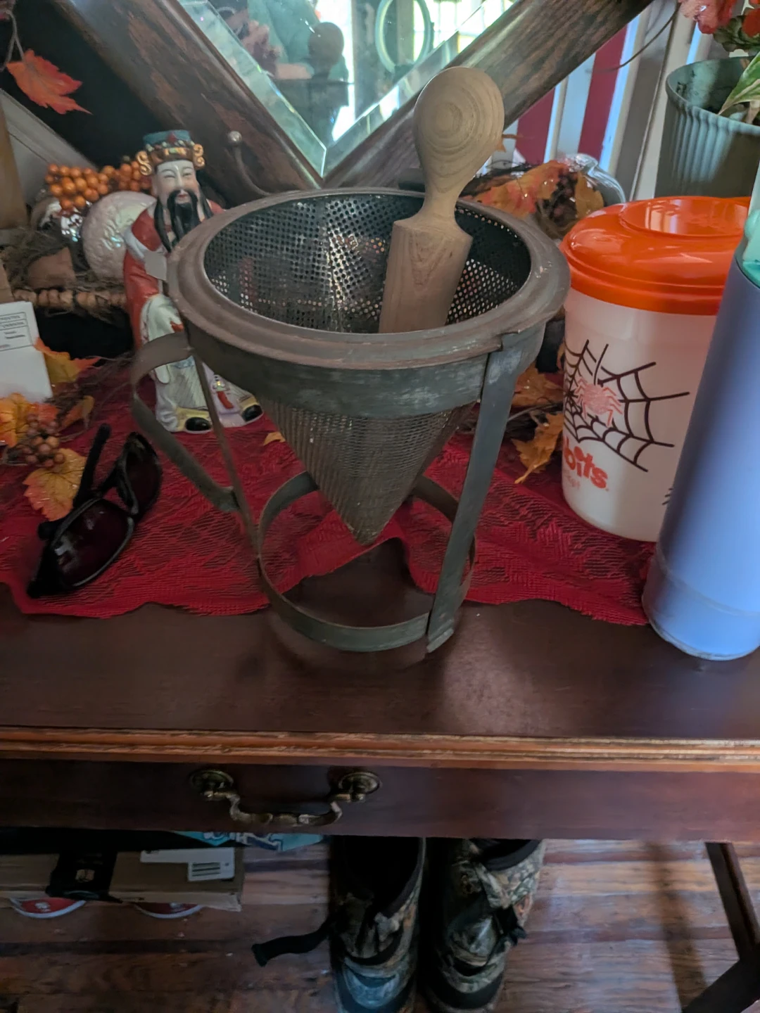 Vintage Metal Food Mill with Wooden Pestle - photo 4