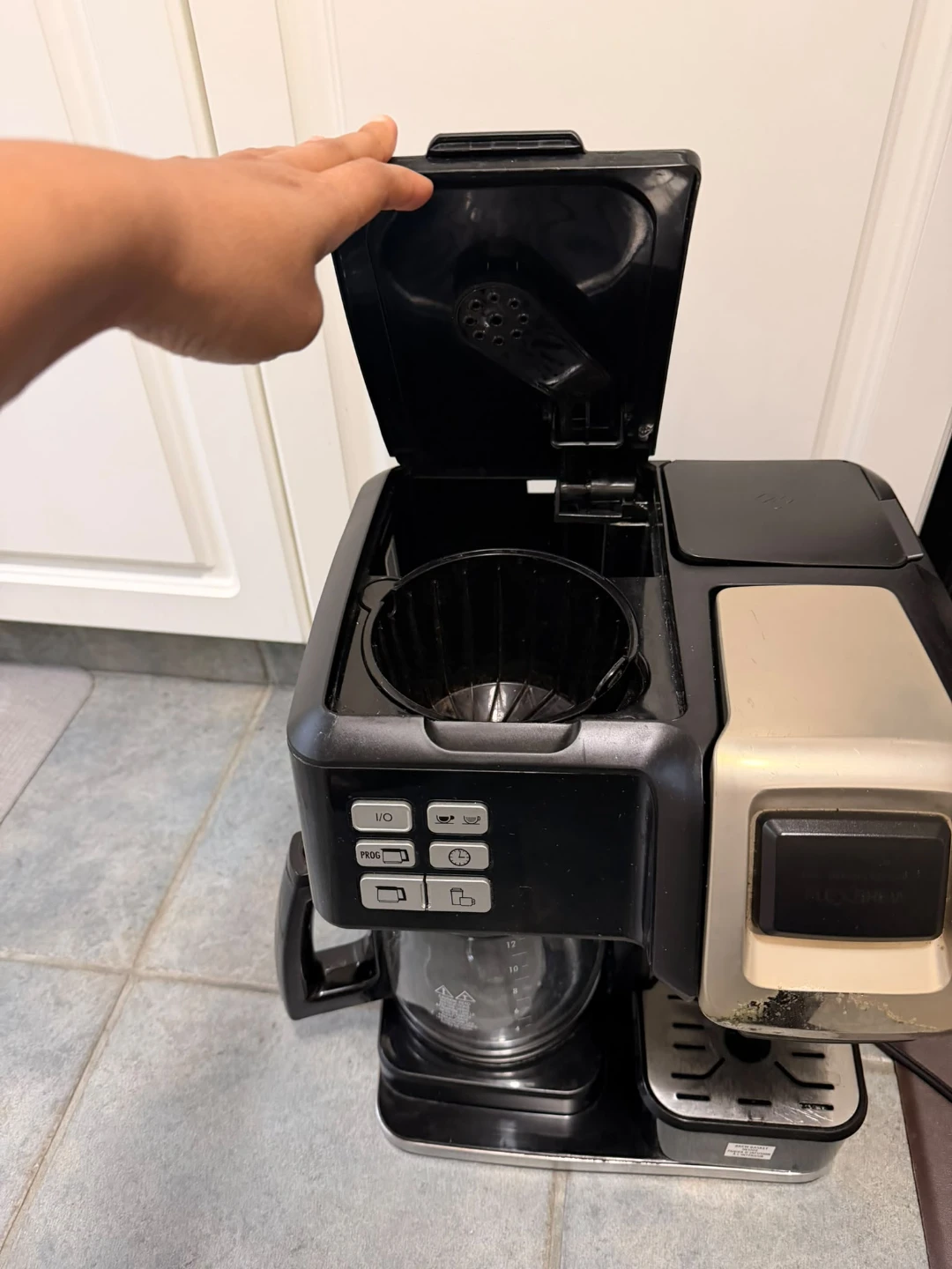 Hamilton Beach FlexBrew Coffee Maker - photo 3