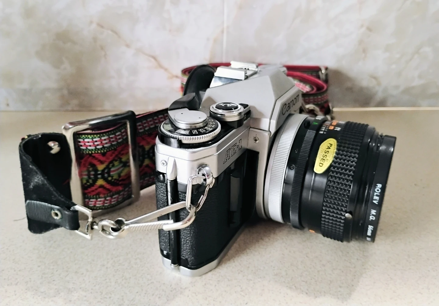 CANON AE-1 35MM CAMERA / LENS / DATA BACK / BAG - photo 5