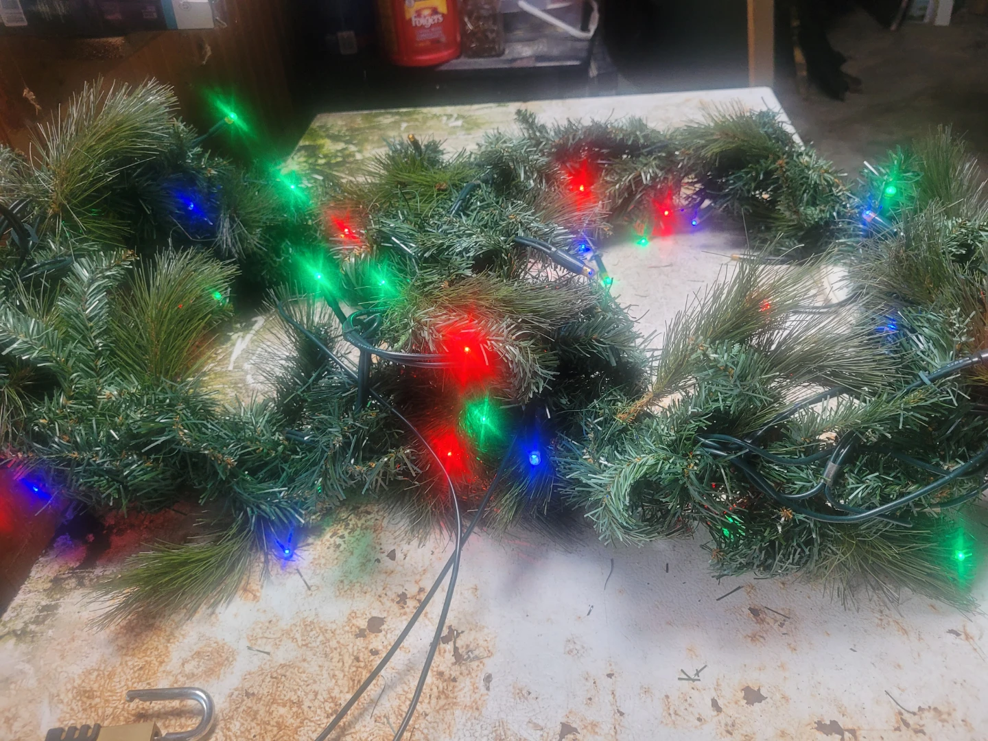 Pre-lit Christmas Garland with Multicoloured Lights