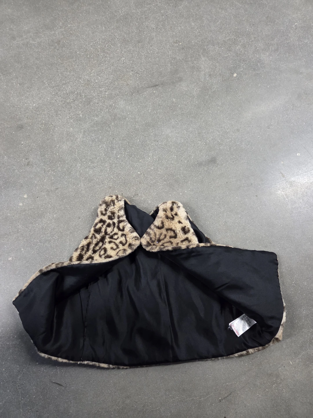Girls Leopard Faux Fur Vest Size S 5/6 - photo 3
