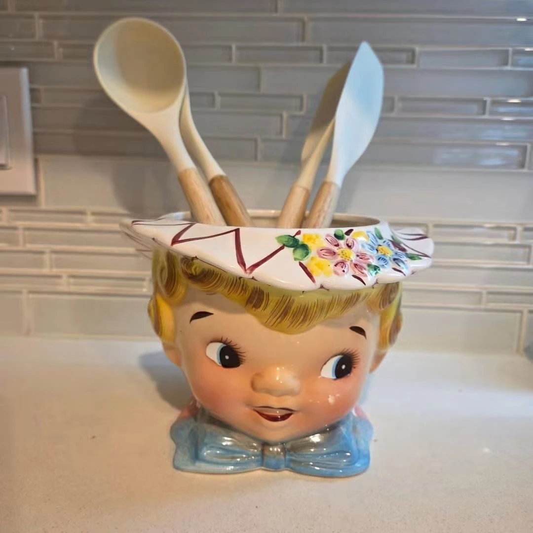 🌸 Vintage Miss Dainty Cookie Jar - photo 2