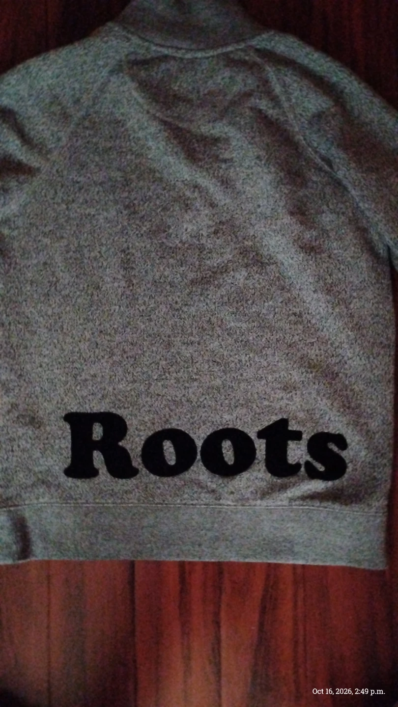 Roots grey quarter-zip sweater - photo 4