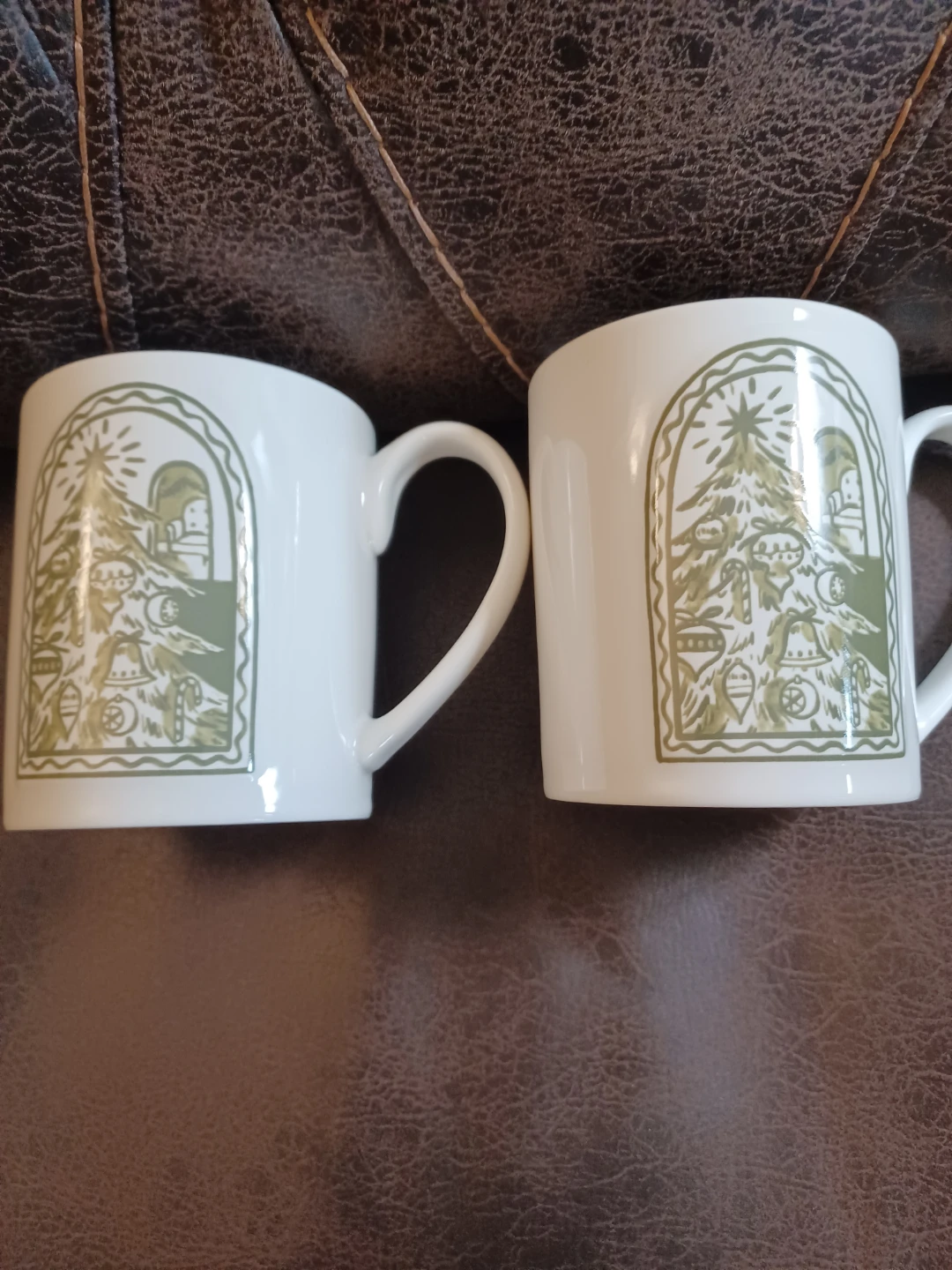 Set of 2 Christmas Tree Mugs