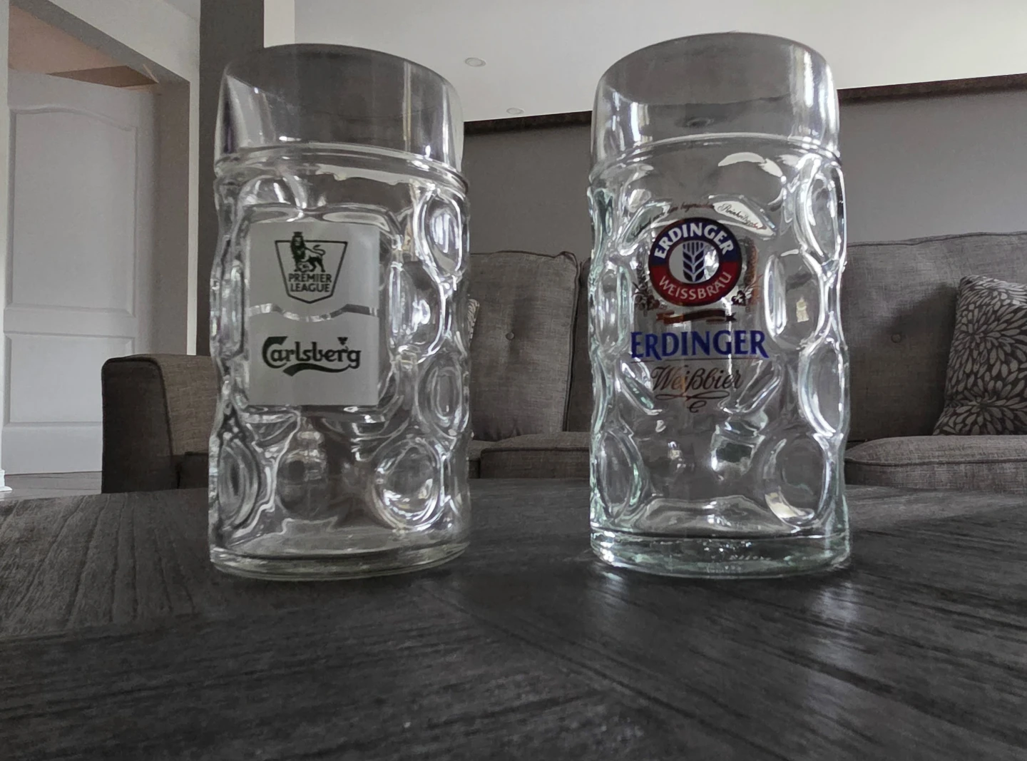 Beer steins and glasses - photo 2