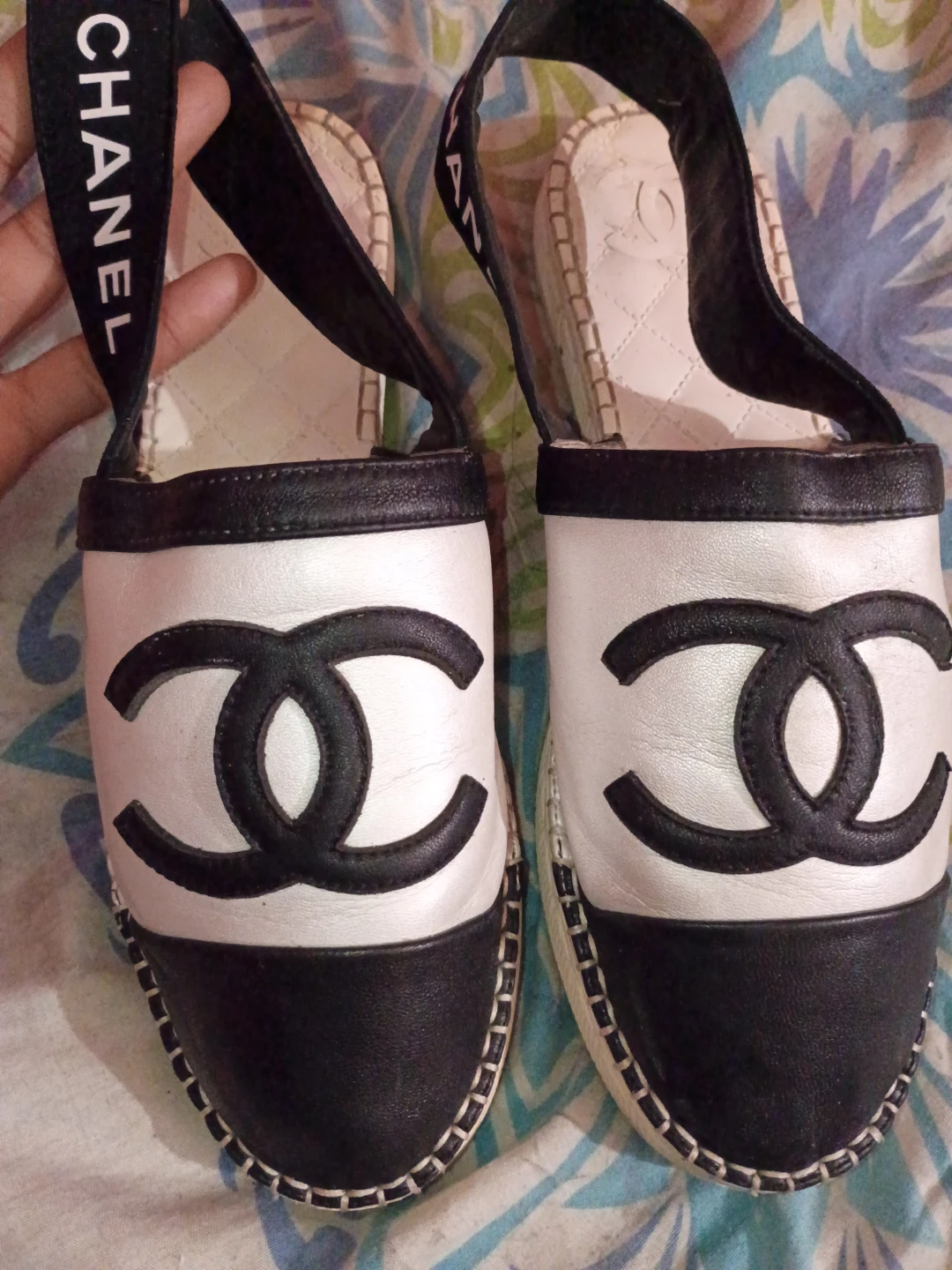 Authentic Chanel Espadrilles - photo 3