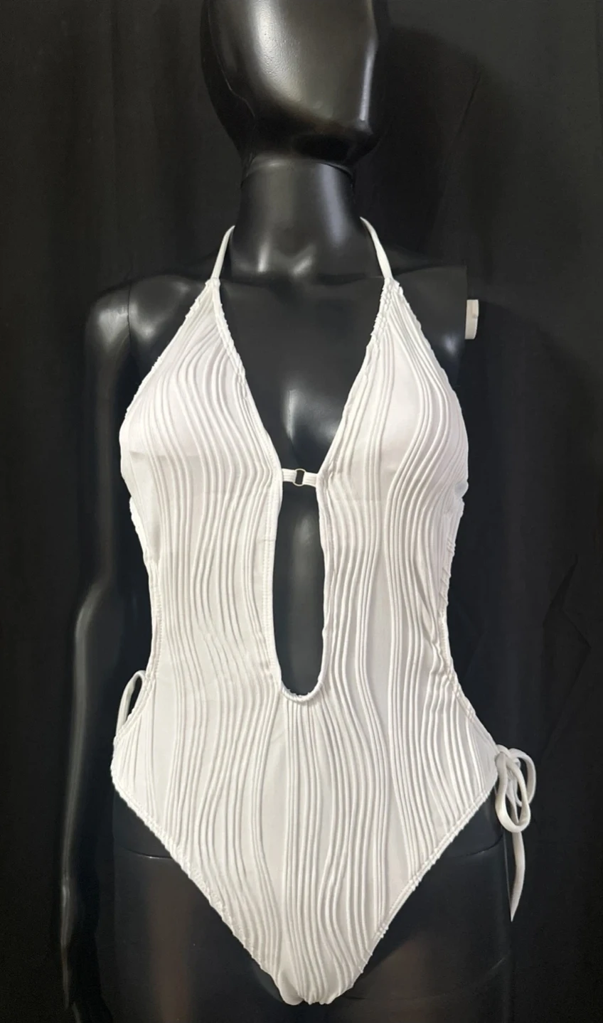 🥕White Textured One-Piece Swimsuit - photo 3