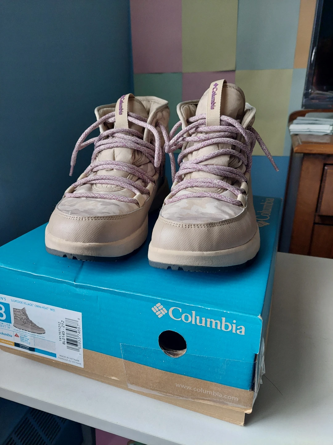 Columbia Slopeside Village Omni-Heat Boots