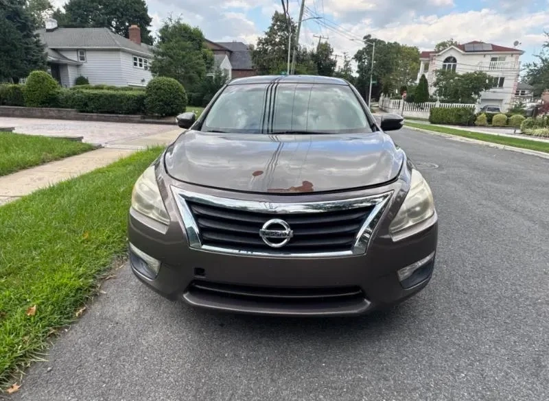 2013 Nissan Altima Sedan 4 cylinder - photo 2