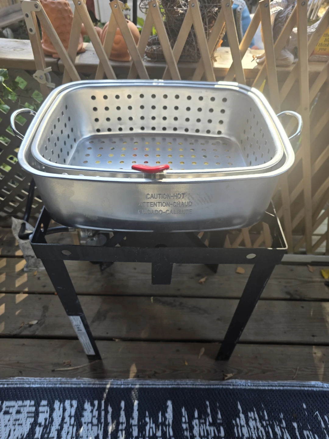 Basspro Outdoor Propane Fryer Pot and Stand