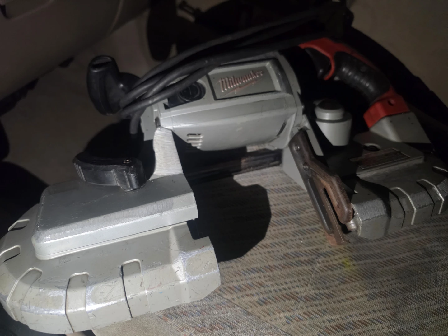 Milwaukee Portable Band Saw - photo 2