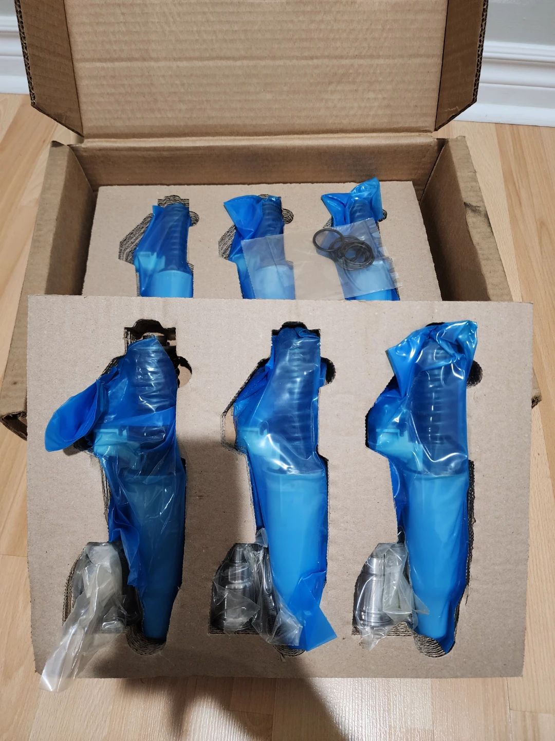 Volvo Reman 6 Pack Injector Kit