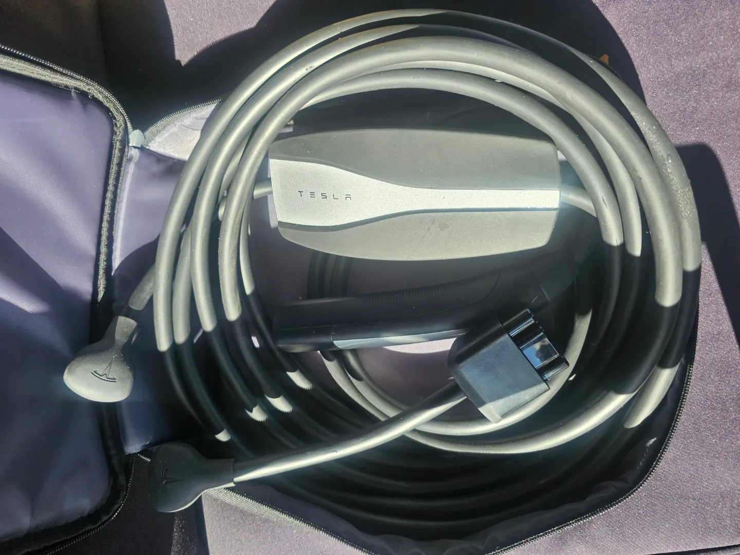Tesla Mobile Connector Charging Cable - photo 2