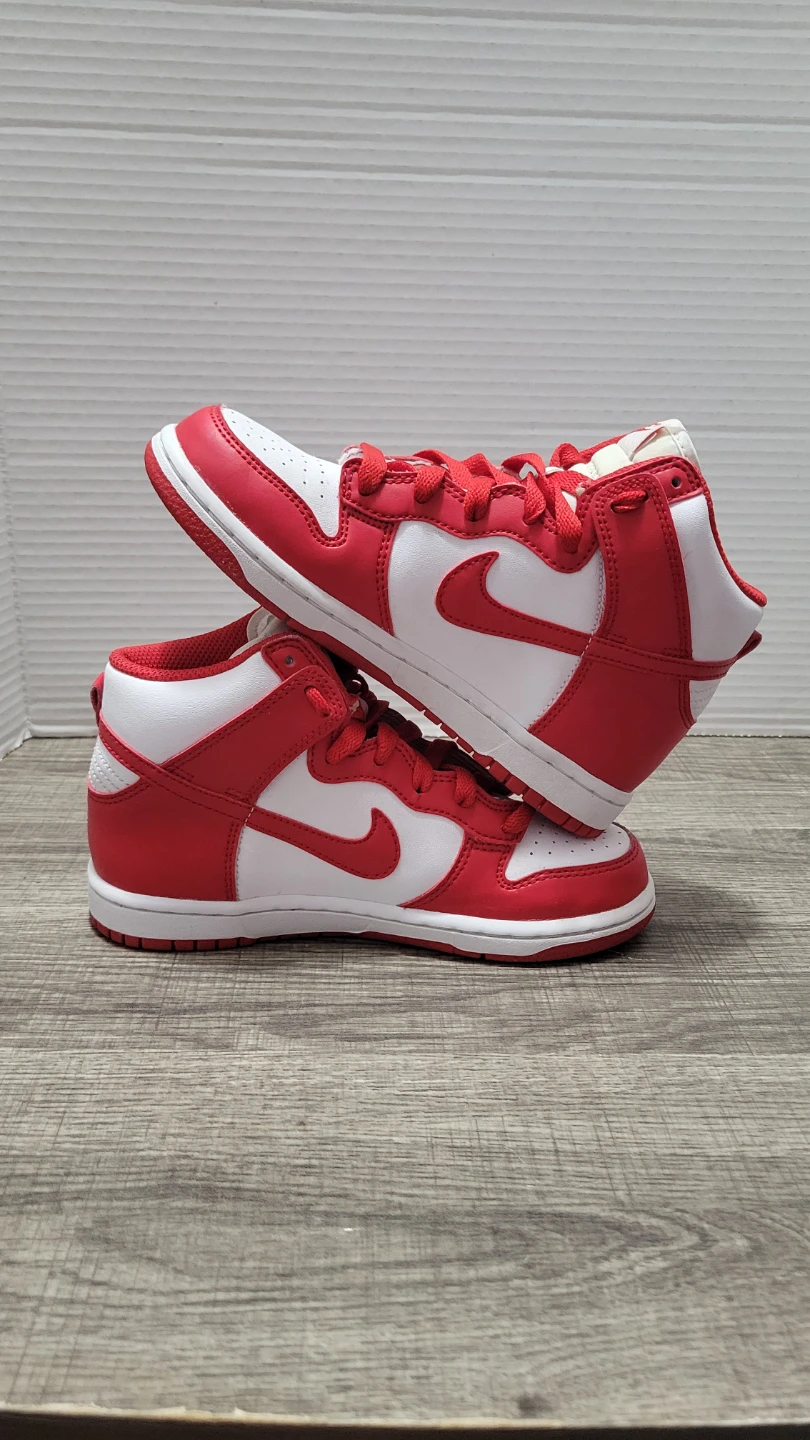 Nike Dunk High Red and White Kids Shoes - photo 2