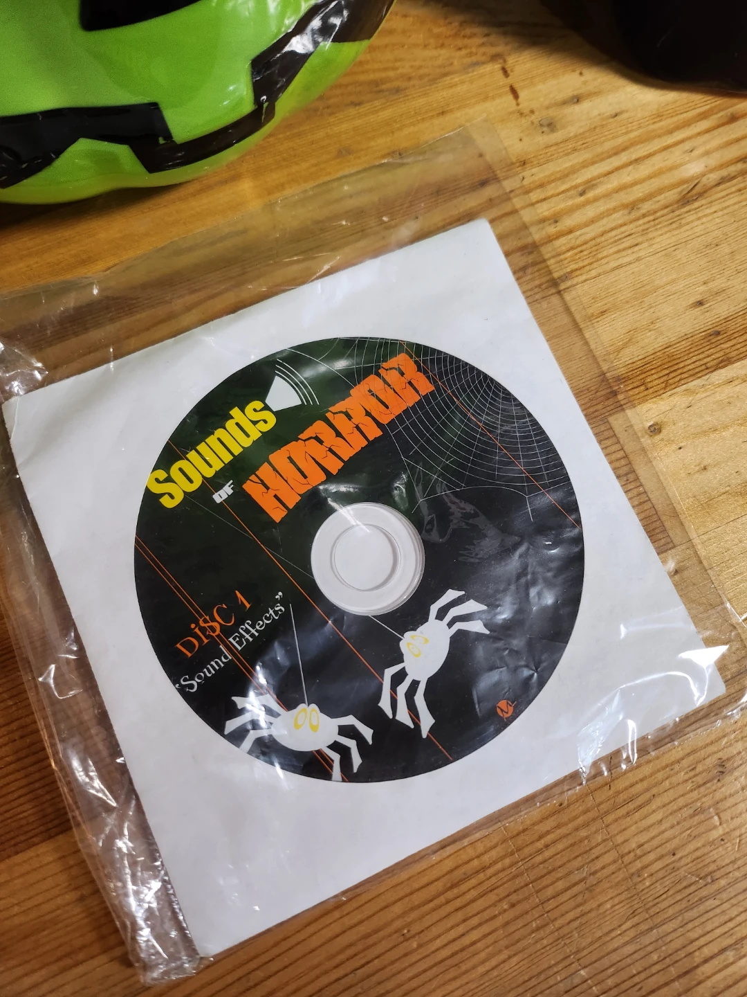 Halloween Decor and Accessory Bundle - photo 3