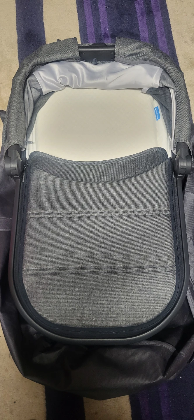 V2 UPPAbaby VISTA Stroller with bassinet - photo 2