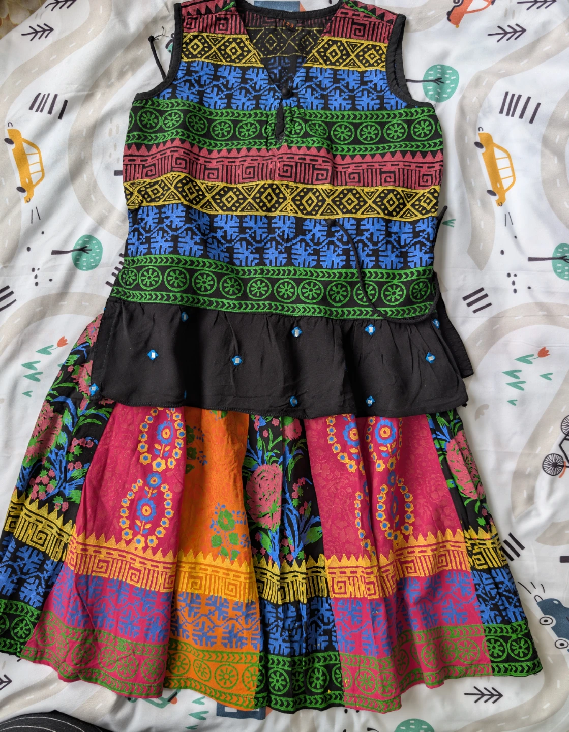 Girls colourful patterned dress - photo 2