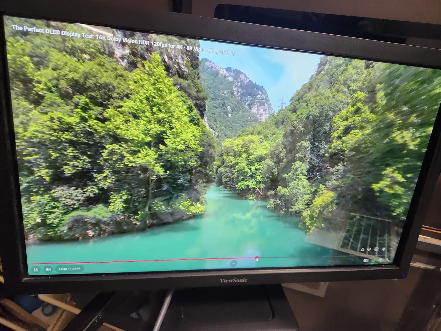 24  inch Touchscreen Computer Monitor (LIKE NEW) - photo 5