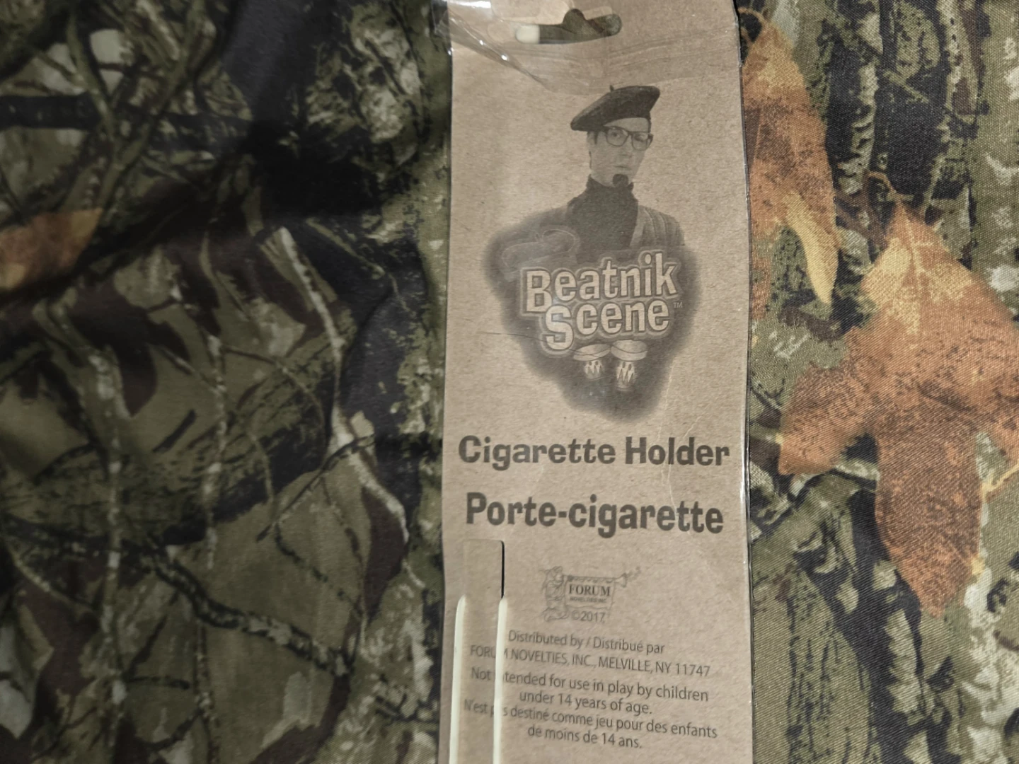 Forum Novelties, Inc. Beatnik Scene 'Cigarette Holder' - photo 5