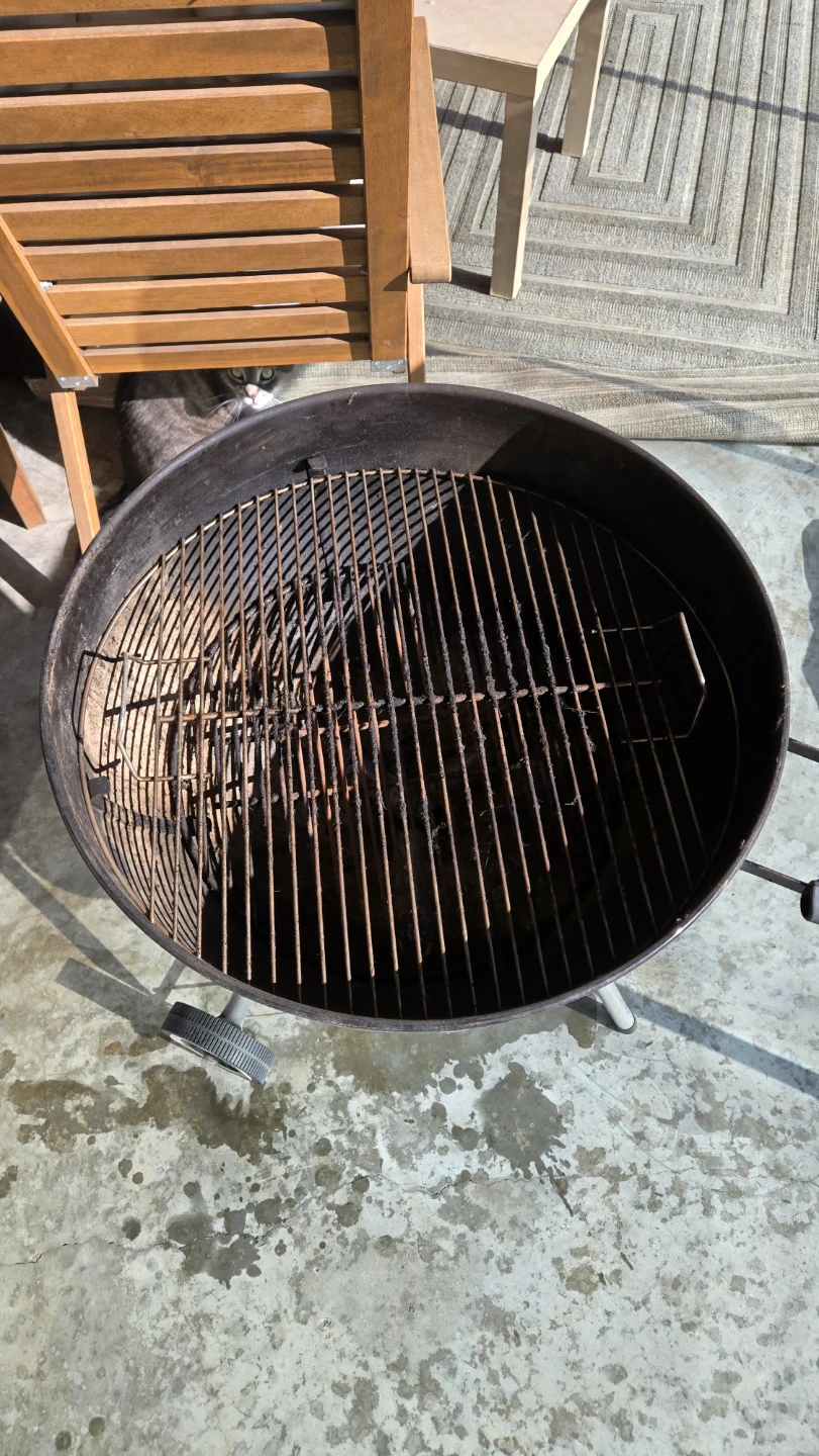 Weber Charcoal Kettle Grill 22inch barbecue - photo 3