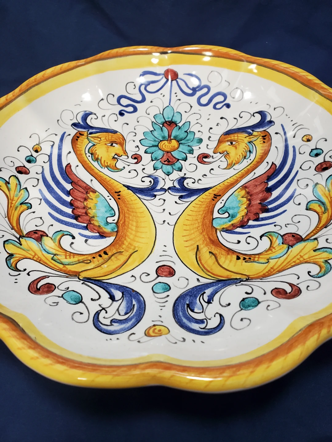 Deruta Italy Raffaellesco 10" Decorative Wall Plate - photo 3