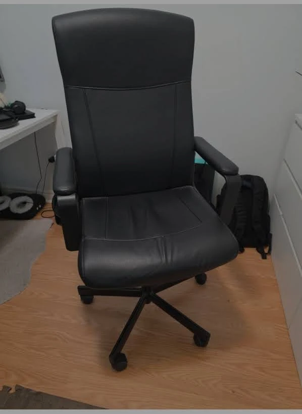 Black Office Desk Chair