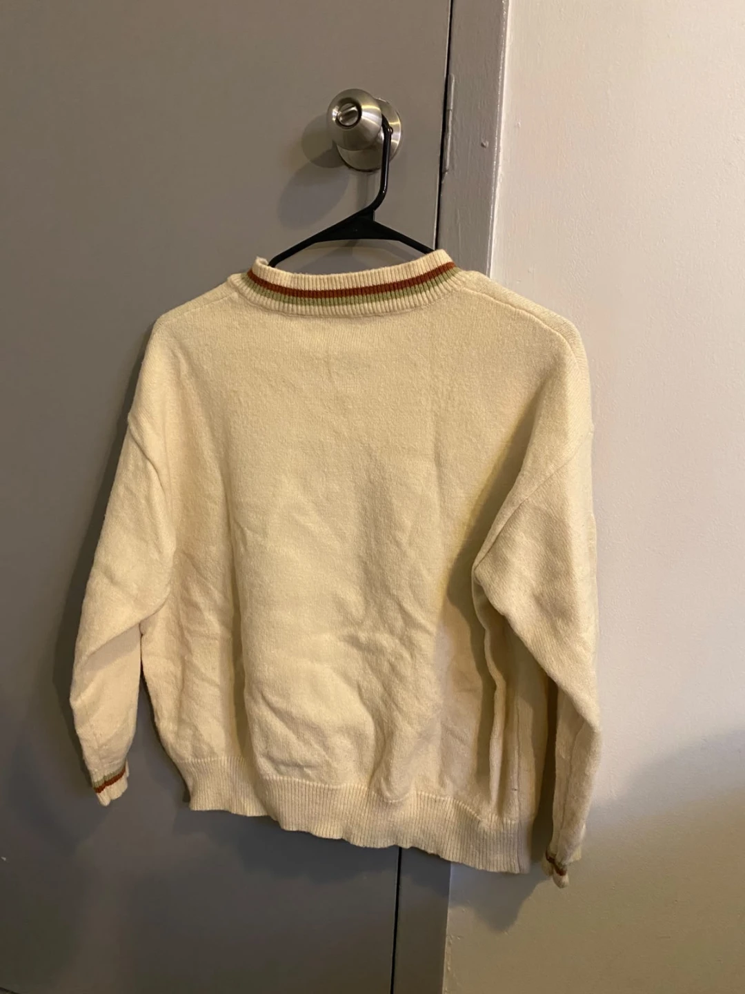 Cream V-Neck Sweater - photo 2