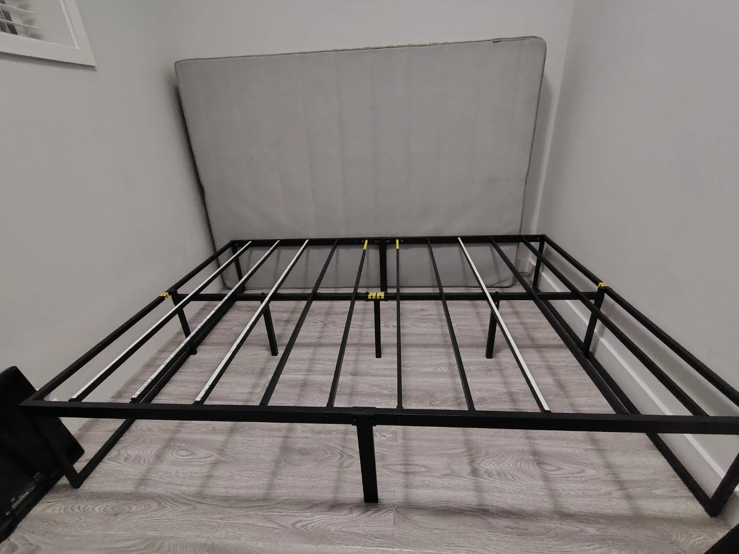 IKEA Haugesund Mattress with Metal Frame - photo 4