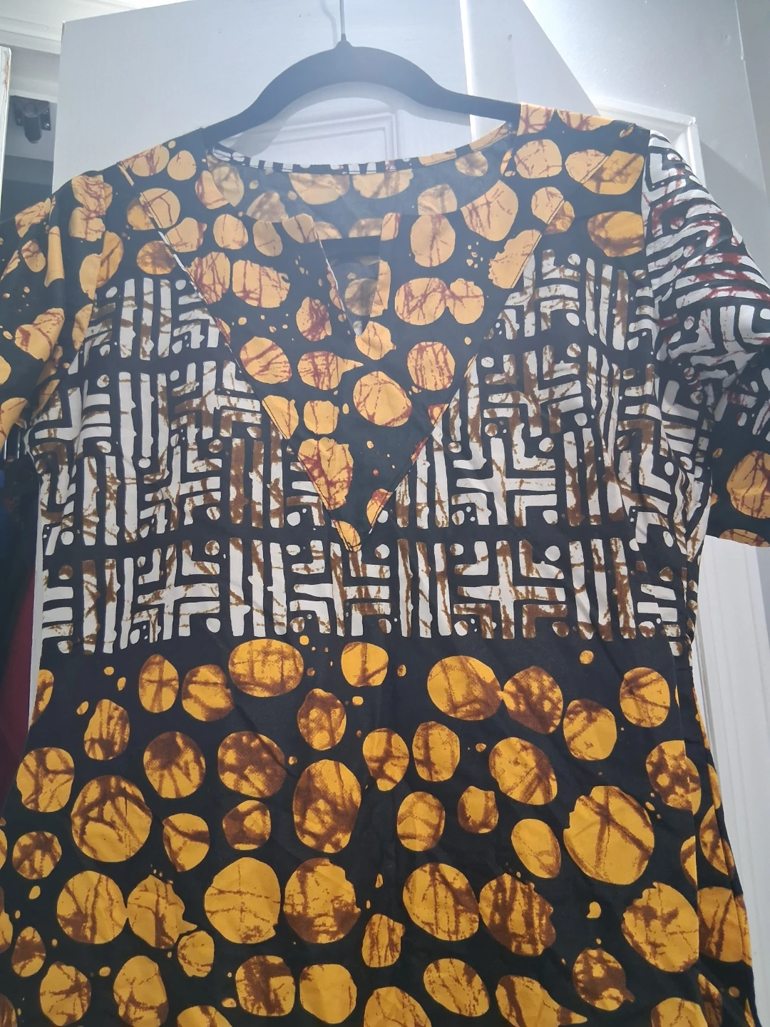 Patterned Short-Sleeve Midi Dress - photo 3