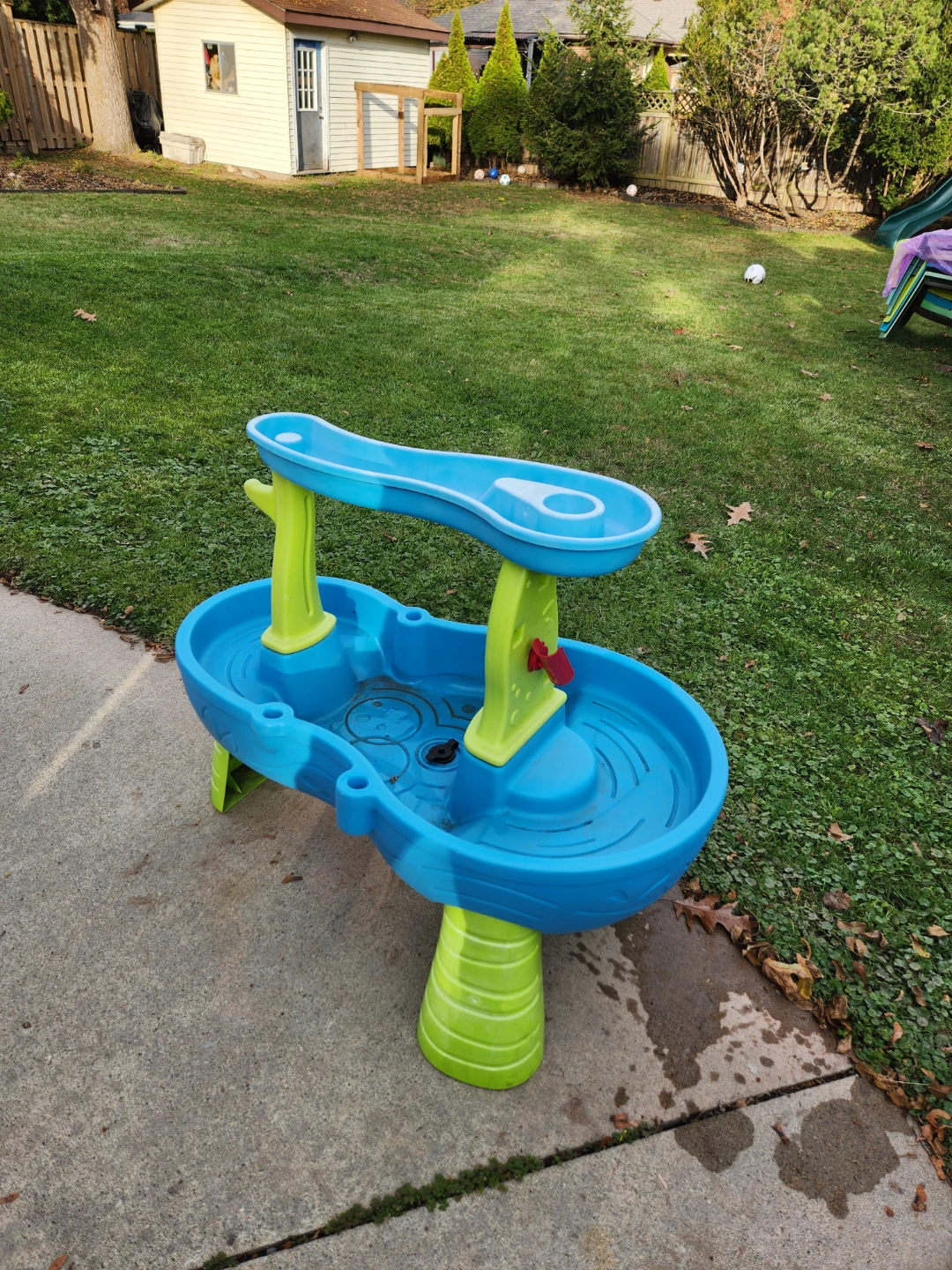 Step2 Cascading Cove Water Table - photo 3