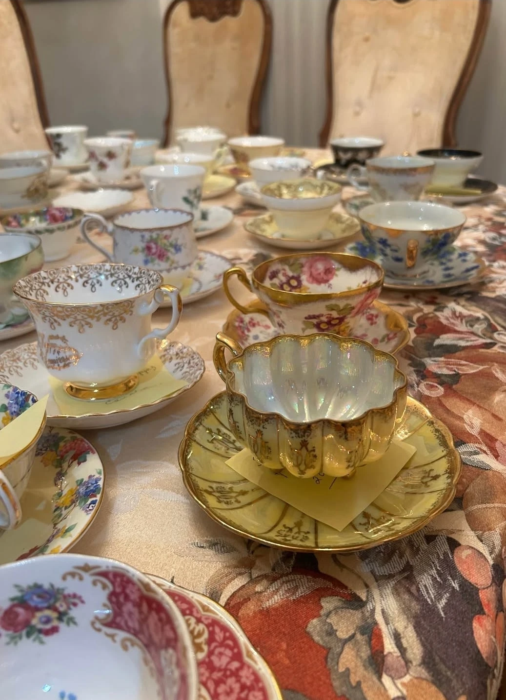 Assorted Vintg Teacups and Saucers All Mint Condition - photo 2