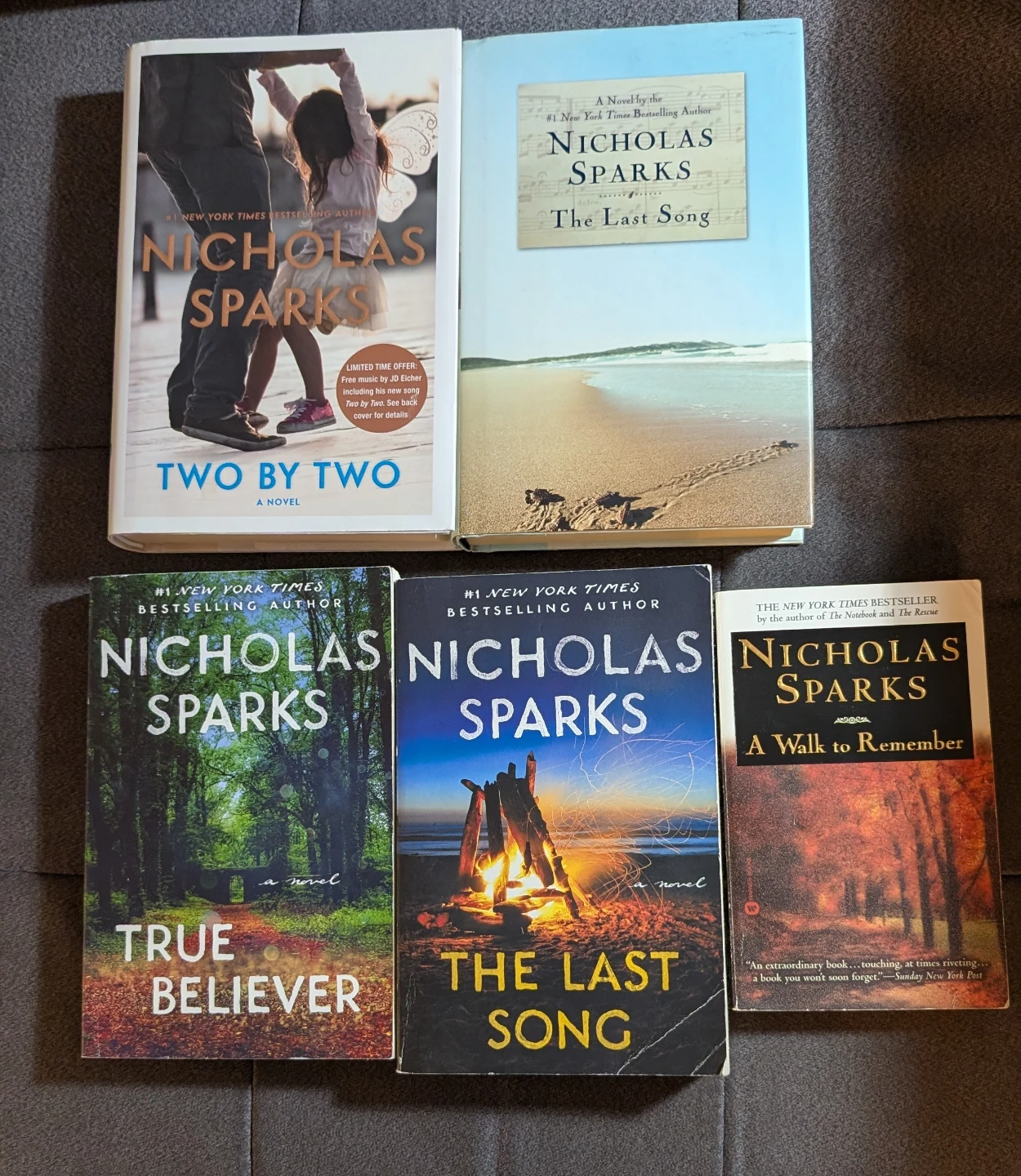 Set of 5 Nicholas Sparks Novels