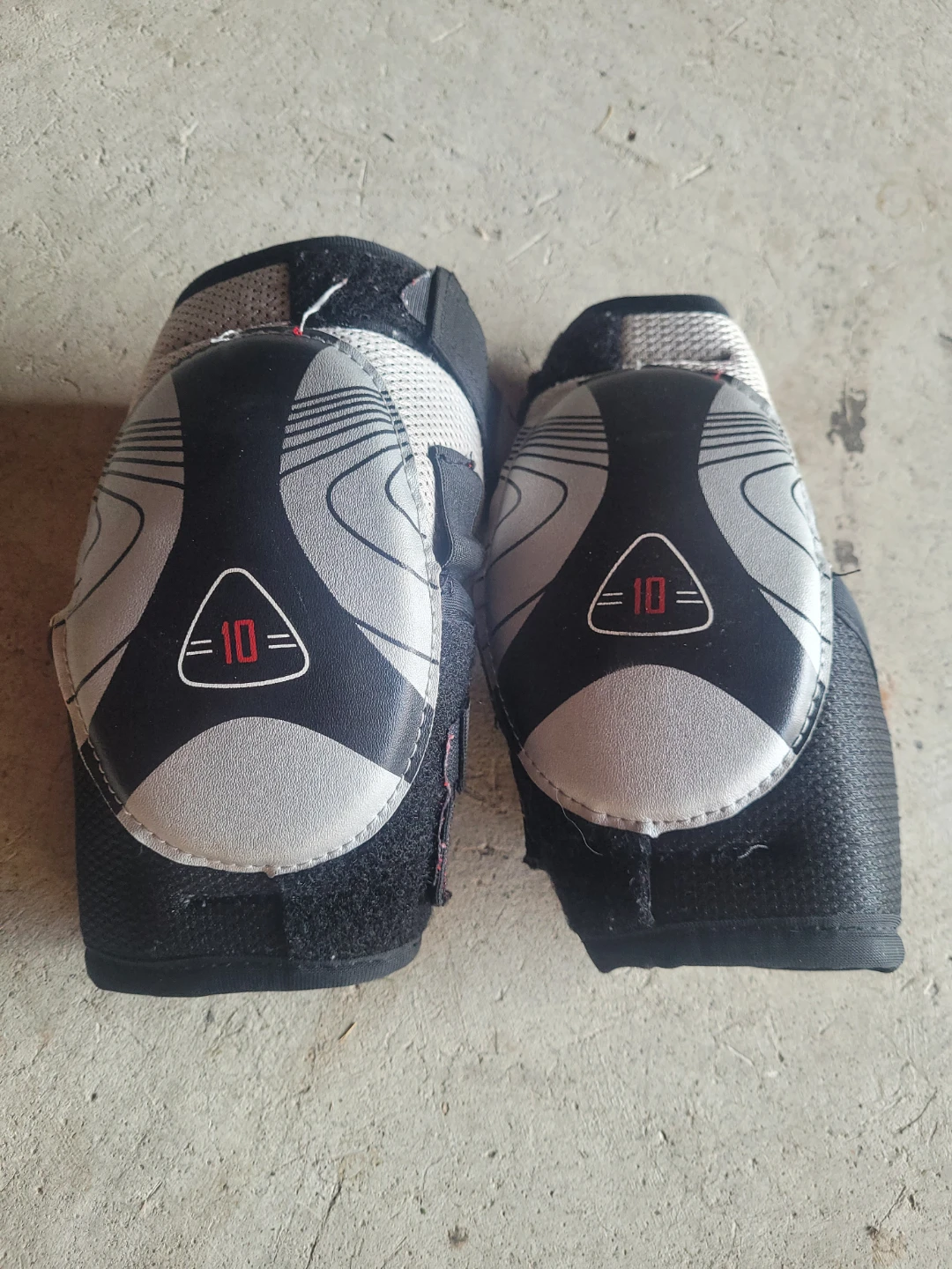 Bauer Hockey Elbow Pads Size Small - photo 2